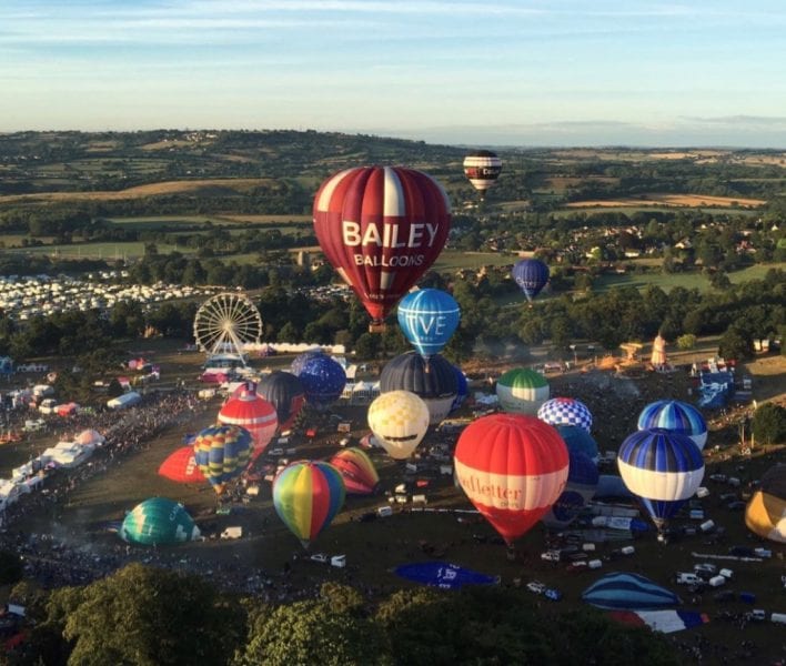 How do you steer a hot air balloon? | Bailey Balloons